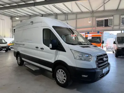 Gebraucht Ford Transit 170 PS (125 kW) 2021 Weiß Van
