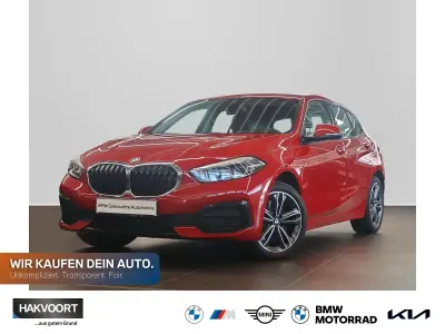 Gebraucht BMW 120 Sport Line 190 PS (139 kW) 2022 Rot Limousine