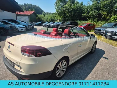 Gebraucht Renault Mégane Cabriolet Floride 131 PS (96 kW) 2012 Gelb Cabrio