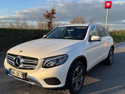 Gebraucht Mercedes GLC250 211 PS (155 kW) 2018 Weiß SUV