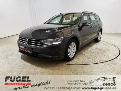Usata VW Passat 150 CV (110 kW) 2022 Grigio Station wagon