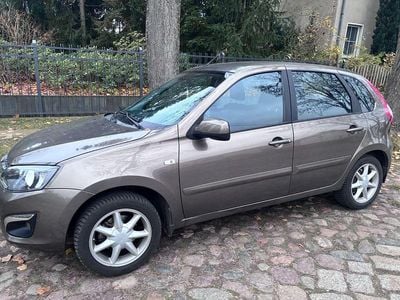 Gebraucht Lada Kalina 98 PS (72 kW) 2016 Braun Limousine