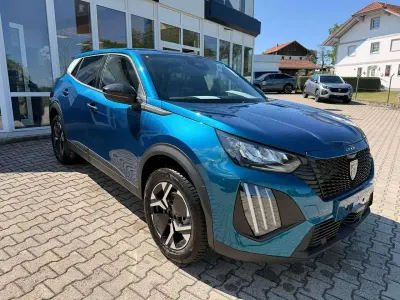 Neu Peugeot 2008 Business-Line 136 PS (100 kW) 2026 Obsession blau SUV