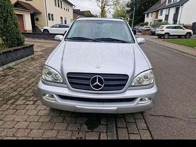 Mercedes ML270