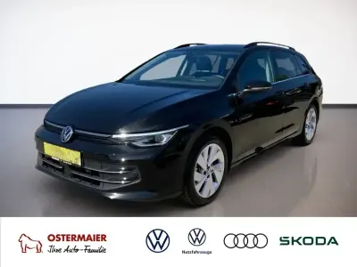 Gebraucht VW Golf VIII Style 150 PS (110 kW) 2025 Grenadillschwarz Kombi