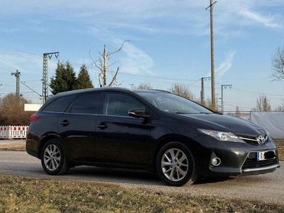 Toyota Auris Touring Sports