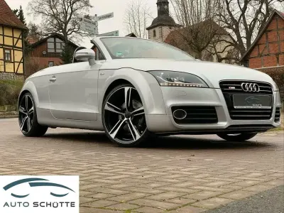 Gebraucht Audi TT Roadster S-Line 211 PS (155 kW) 2013 Silber metallic Cabrio