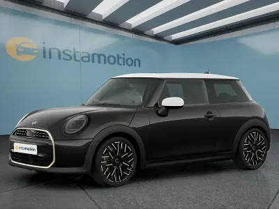 Brugt Mini Cooper Favoured 114 kW (156 HK) 2025 Sort Hatchback