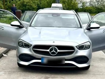 Gebraucht Mercedes 220 200 PS (147 kW) 2022 Silber Kombi