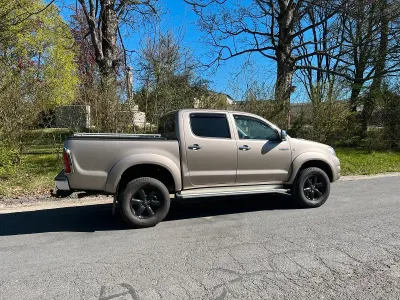 Brugt Toyota HiLux Executive 171 HK (125 kW) 2011 Brun Pickup / Ladvogn