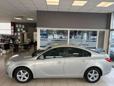 Brugt Opel Insignia 116 HK (85 kW) 2008 Grå Sedan
