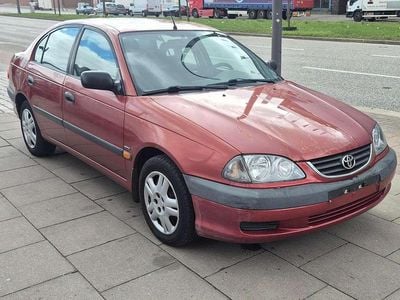Gebraucht Toyota Avensis Terra 129 PS (94 kW) 2002 Red mica metallic Limousine