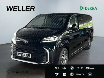 Gebraucht Toyota Proace Verso Club 177 PS (130 kW) 2024 Schwarz Kombi