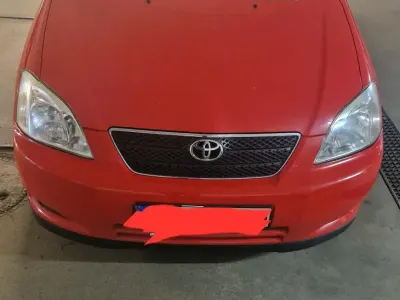 Gebraucht Toyota Corolla 110 PS (80 kW) 2003 Rot Kleinwagen