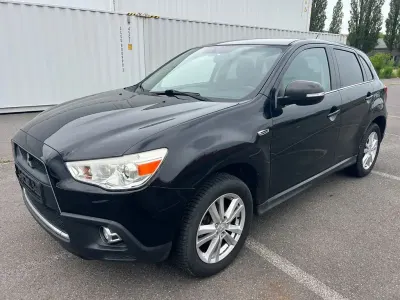 Gebraucht Mitsubishi ASX Inform 117 PS (86 kW) 2011 Schwarz SUV