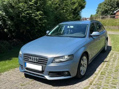 Gebraucht Audi A4 Ambition 143 PS (105 kW) 2009 Blau Kombi