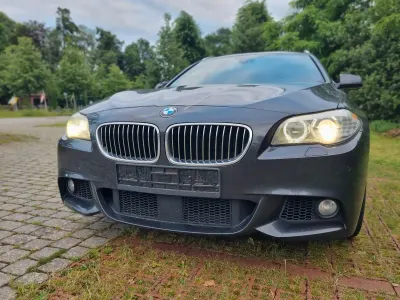 Gebraucht BMW 530 M Sport 245 PS (180 kW) 2011 Grau Kombi