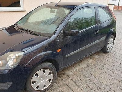 Gebraucht Ford Fiesta Fun X 69 PS (50 kW) 2007 Blau Kleinwagen