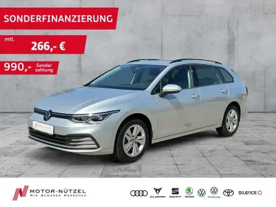 Gebraucht VW Golf VIII Life 116 PS (85 kW) 2024 8e reflexsilber metallic Kombi
