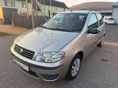 Gebraucht Fiat Punto Active 60 PS (44 kW) 2003 Grau Kleinwagen
