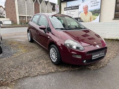 Gebraucht Fiat Punto Pop 69 PS (50 kW) 2012 Rot Kleinwagen