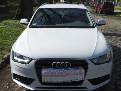 gebraucht Audi A4 Avant 1,8 TFSI Attraction Xenon, Navi, AZV, SHZ