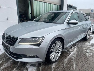Gebraucht Skoda Superb Style 150 PS (110 kW) 2017 Silber Limousine