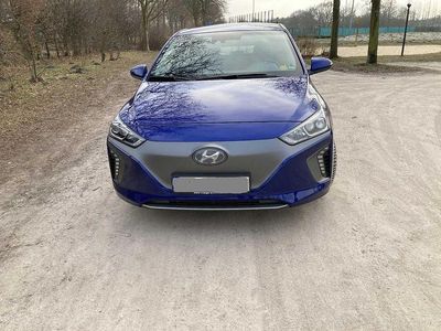 Blau Gebraucht 2020 Hyundai Ioniq Premium Kleinwagen | 12.500 € (Guter Preis)