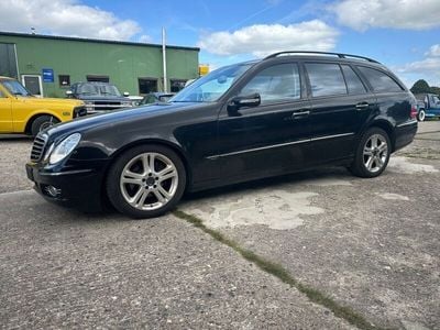Mercedes E320