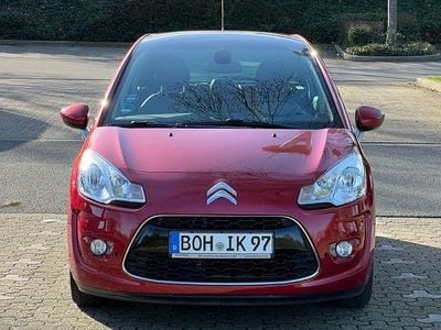 Gebraucht Citroën C3 Exclusive 95 PS (69 kW) 2011 Rot Limousine