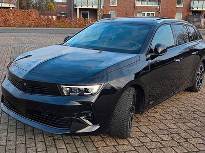 Usata Opel Astra Ultimate 131 CV (96 kW) 2024 Nero Utilitaria