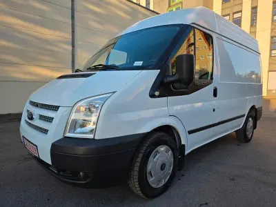 Second-hand Ford Transit 101 CP (74 kW) 2013 Alb Monovolum