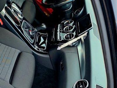 Gebraucht Mercedes C220 Avantgarde 170 PS (125 kW) 2015 Schwarz Limousine