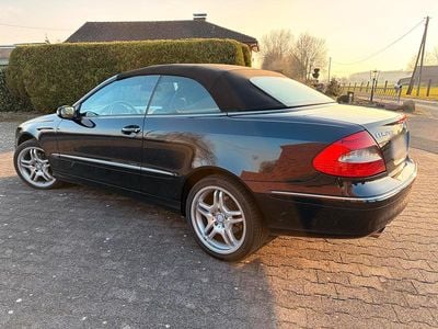 Gebraucht Mercedes CLK280 Avantgarde 231 PS (169 kW) 2007 Schwarz Cabrio