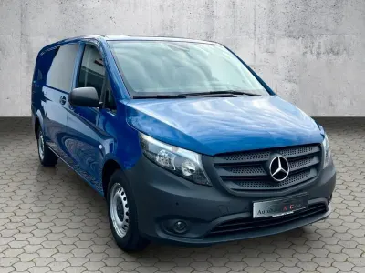 Gebraucht Mercedes Vito 163 PS (119 kW) 2020 Blau Van