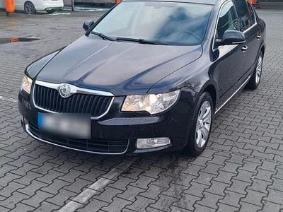 Gebraucht Skoda Superb 125 PS (91 kW) 2009 Schwarz Limousine