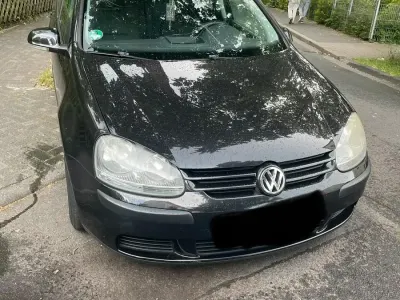 Gebraucht VW Golf V 75 PS (55 kW) 2003 Schwarz Kleinwagen