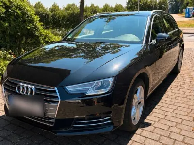 Gebraucht Audi A4 150 PS (110 kW) 2018 Schwarz Kombi