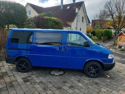 Second-hand VW T4 102 CP (75 kW) 2002 Albastru Van