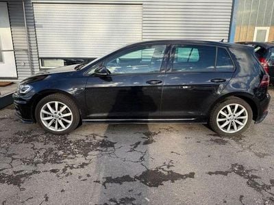 Gebraucht VW Golf VII Highline 150 PS (110 kW) 2018 Schwarz Limousine