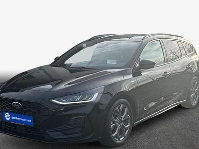 Schwarz Gebraucht 2024 Ford Focus ST-Line X Kombi | 23.503 € (Guter Preis)
