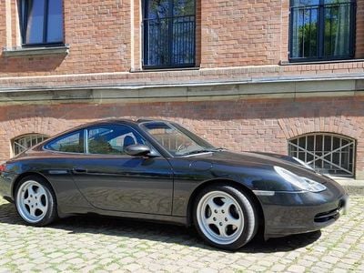 Second-hand Porsche 996 300 CP (220 kW) 1998 Negru Coupe
