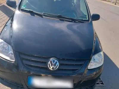 Gebraucht VW Fox 52 PS (38 kW) 2005 Schwarz Kleinwagen