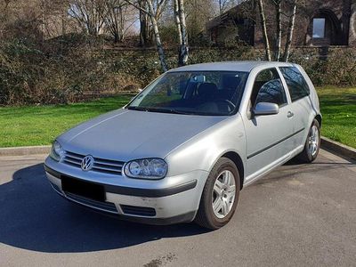 Gebraucht VW Golf IV 75 PS (55 kW) 2002 Silber Limousine