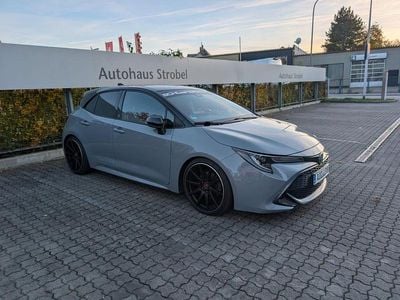 Grau Gebraucht 2022 Toyota Corolla Style Limousine | 23.200 € (Fairer Preis)