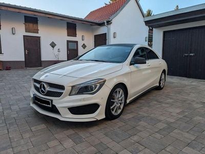 Gebraucht Mercedes CLA180 AMG line 122 PS (89 kW) 2013 Weiß Limousine