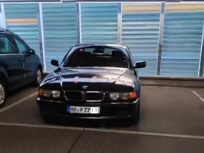 BMW 740