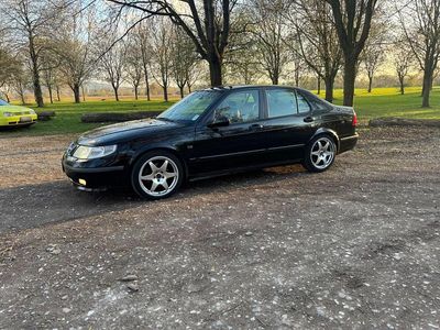 Second-hand Saab 9-5 Aero 250 CP (183 kW) 2003 Negru Berlinǎ