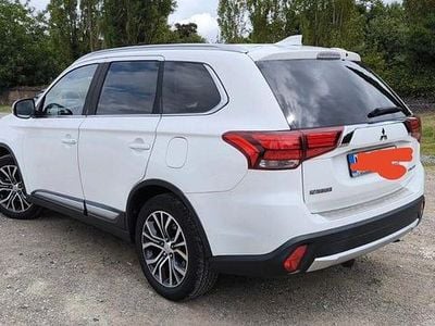 Usata Mitsubishi Outlander Top 150 CV (110 kW) 2018 Bianco SUV