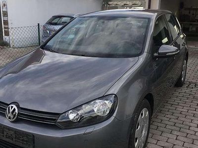 Gebraucht VW Golf VI Highline 122 PS (89 kW) 2011 Grau Kleinwagen